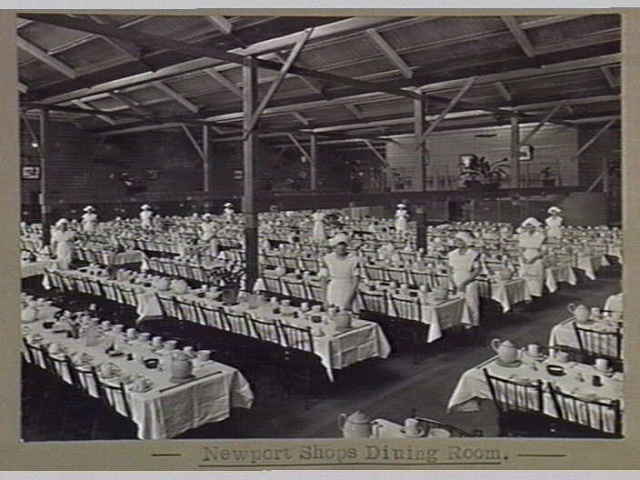 Newport Dining Room 1905